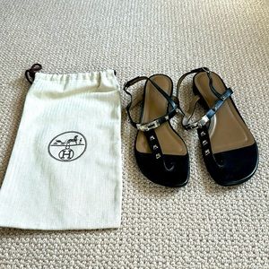 Hermes Olivia T-Strap sandals black leather